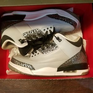 Air Jordan 3 Retro sz 9.5 excellent condition!